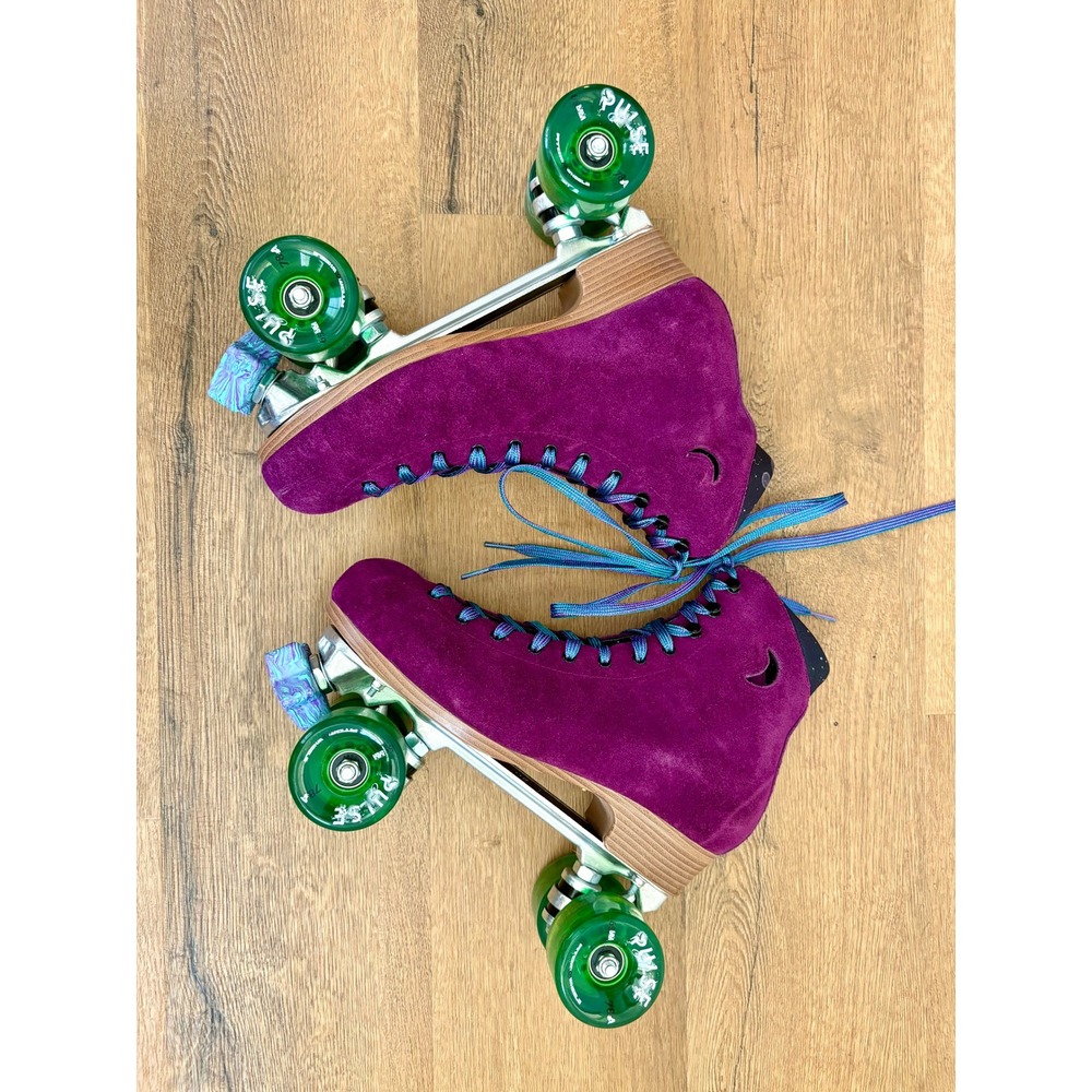 Moonlight Roller Moon Boot 11M 12.5W Amethyst Purple Suede Quad Roller Skates